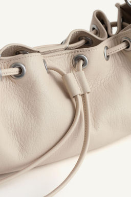 LTHR SHLDR BG 16 / blanco - Zara фото 9