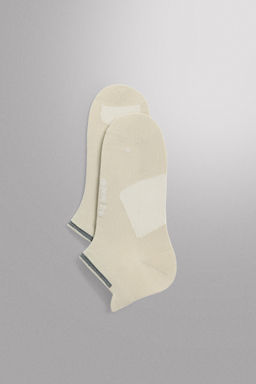 CALCETINES T?CNICOS ENTRENAMIENTO PACK 2 / Crudo medio