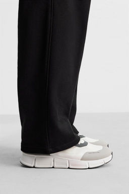 TECHNICAL TRAINERS - Zara фото 6
