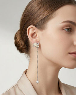 Стильные серьги