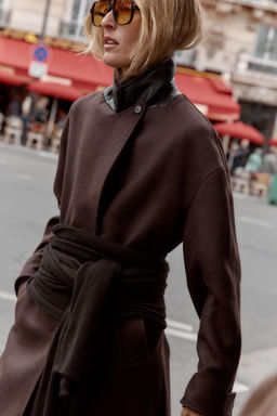 COAT WITH COMBINED LEATHER EFFECT COLLAR - Zara фото 9
