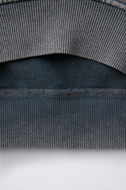 WASHED EFFECT DOLL PRINT SWEATSHIRT - Zara фото 4