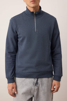 Siyah Regular/Normal Kesim Dik Yaka Kal?n Ici Polarl? Sweatshirt TMNAW26SW00021 - Trendyolmilla фото 17