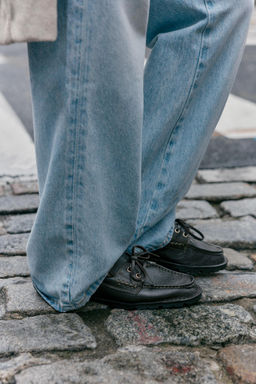 LEATHER DECK SHOES WITH CLEATED SOLE - Zara фото 3
