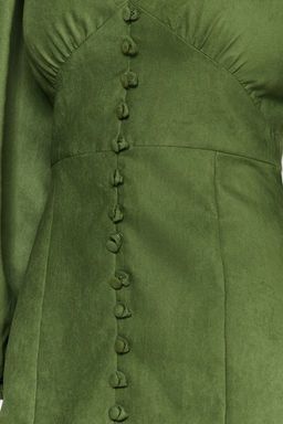 TRENDYOLMILLA Kahverengi Duz Mini Mini Balon Kollu V Yaka Suet Dokuma Elbise TWOAW24EL00583 фото 5