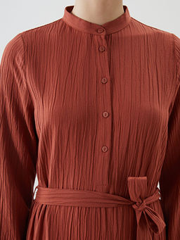 Hakim Yaka Dokulu Elbise