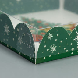 Цена за 5 шт. Коробка для кондитерских изделий новогодняя с пластиковой крышкой «Зайчики», 13×13×3 см