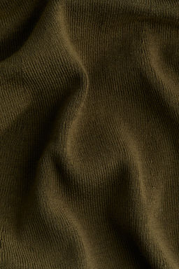 Vestido en punto acanalado con cuello perkins - H&m фото 5