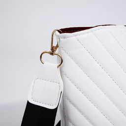 Сумка кросс-боди на молнии, цвет белый - Simaland фото 2