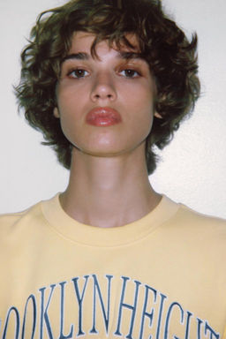 EMBROIDERED SLOGAN PLUSH SWEATSHIRT - Zara фото 7