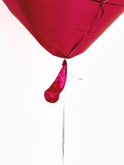 Воздушный шар фольгированный 63" «Сердце, фуксия"