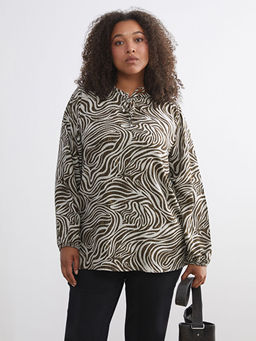 Ba?lamal? Yaka Desenli Bluz