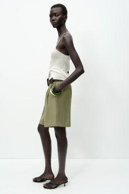 BERMUDA SHORTS WITH DARTS AND BELT - Zara фото 18