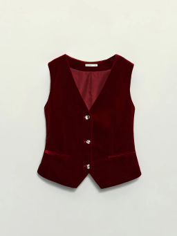 Приталенный жилет из бархата / Zarina