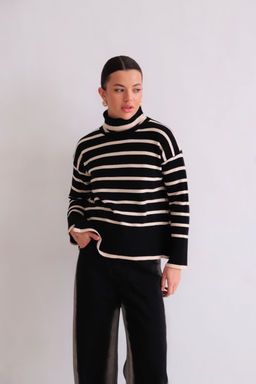 Martichelli Свитер чёрный в бежевую полоску  фото 23