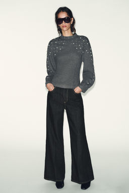 SOFT FAUX PEARL JUMPER