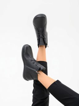 Босоногие ботинки 352.NATAbl.Черный флоттер/мех