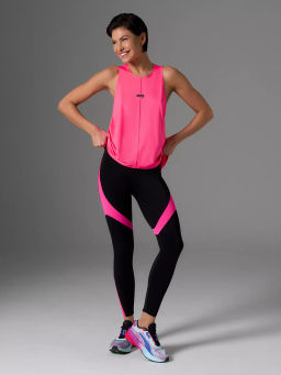 Удлиненная майка с глубоким вырезом на спине - NEVERLATE фото 5