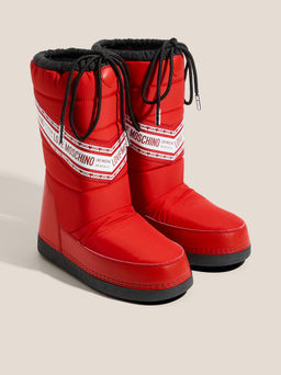 Женские дутики LOVE MOSCHINO SKI BOOT