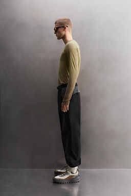 TECHNICAL TROUSERS WITH BELT