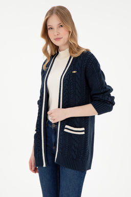 Женский темно-синий трикотажный кардиган Неожиданная скидка в корзине