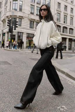 CONTRASTING TRIM BOMBER JACKET