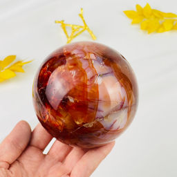 Шар из Сердолика на подставке