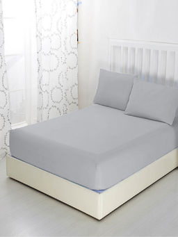 Простыня трикотажная на резинке