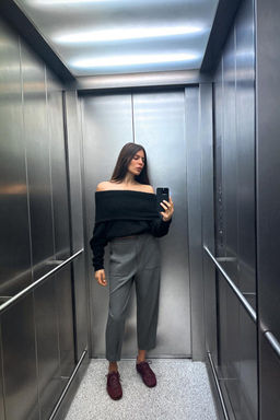 ALPACA OFF-THE-SHOULDER KNIT SWEATER