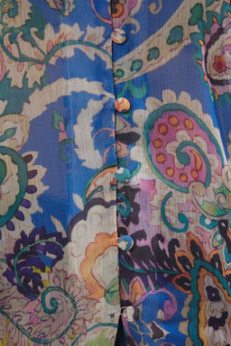 Trendyolmilla Cok Renkli Uzun Kollu Oversize Desenli Sifon Gomlek TWOSS25GO00153  фото 3