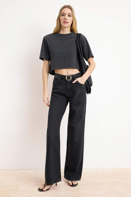 Siyah YUMUSACIK Tencel Kar?s?ml? Yuksek Bel Wide Leg Jeans TWOSS26JE00137