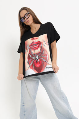 Футболка с принтом (паук)