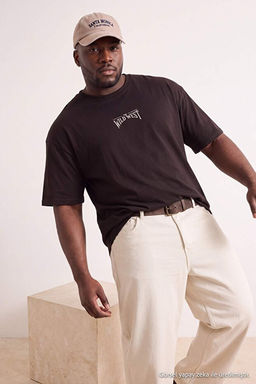 B_y_k Beden Kahverengi Oversize/Geni_ Kesim %100 Pamuklu T-Shirt TMNSS25BF00008