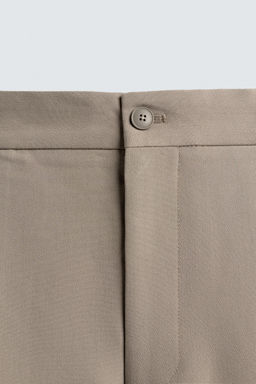 PANTAL?N RELAXED FIT PLIEGUES / Tostado claro - Zara фото 9