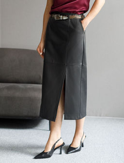 D26.184 Юбка женская черный