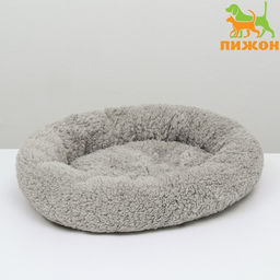 Лежанка для собак и кошек Уют, мягкий мех, 50 х 42 х 11 см, серая - Пижон фото 8