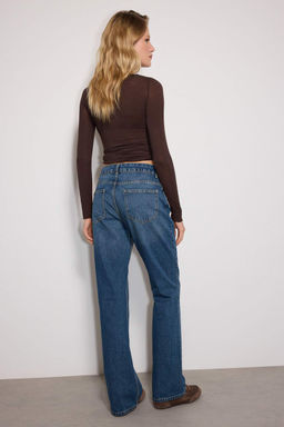 TRENDYOLMILLA Koyu Mavi Dusuk Bel Straight Jeans TWOSS24JE00100  фото 12