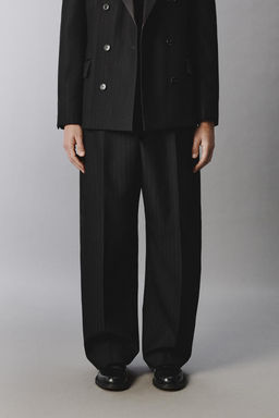 LIMITED EDITION CURVED FIT SUIT TROUSERS - Zara фото 20