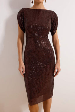 Kahverengi Vucuda Oturan Par?lt?l? Orme Payet S?k Abiye Gece Mezuniyet Elbisesi TPRSS24EL00108