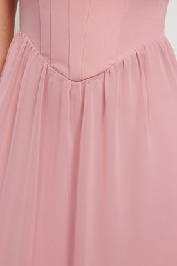 TRENDYOLMILLA Siyah A-Kesim Astarl? Korse Detayl? Dokuma Tul S?k Abiye Elbise TPRSS24EL00041