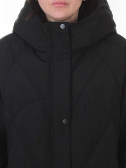 9913 BLACK Куртка зимняя женская (150 гр. холлофайбер)