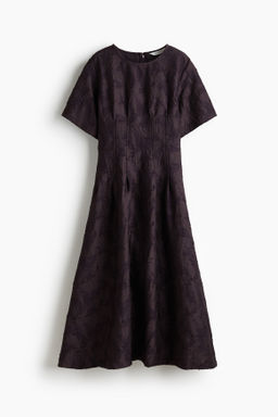 Vestido en tejido jacquard
