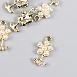 Цена за 5 шт. Декор для творчества металл, стразы Цветочек жемчужный с листиками, золото, 1.1?2 см