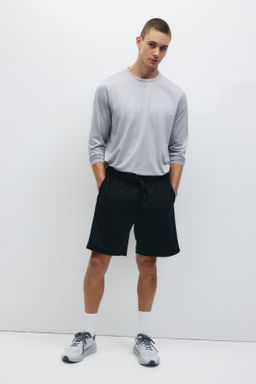 Pantal?n corto de deporte con DryMove Regular Fit - H&m фото 9