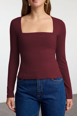 Koyu Bordo Kare Yaka Buzgu/Drape Detayl? Fitted/Vucuda Oturan Orme Bluz TWOAW25BZ00194