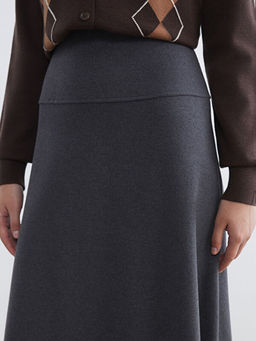 Beli Lastikli Klo? Etek