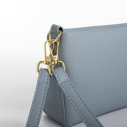 Сумка женская кросс-боди на молнии, цвет голубой - Simaland фото 3