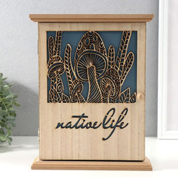 Ключница настенная «Грибы», дерево, 6 крючков, бежево-синяя, 6.2×19.5×25.2 см