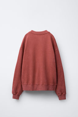 WASHED EFFECT SWEATSHIRT WITH SHINY STARS - Zara фото 2