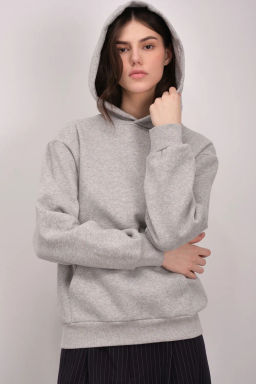 Светло-серая меланжевая толстовка с капюшоном